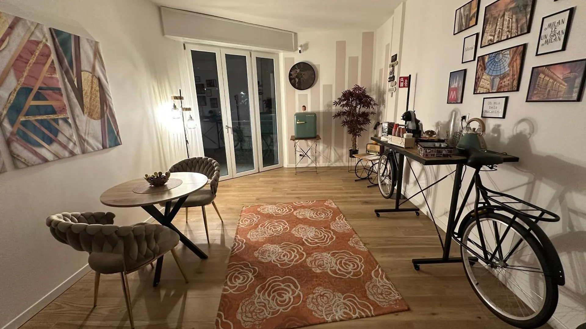 Bed & Breakfast La Maison De Milan San Siro Italy