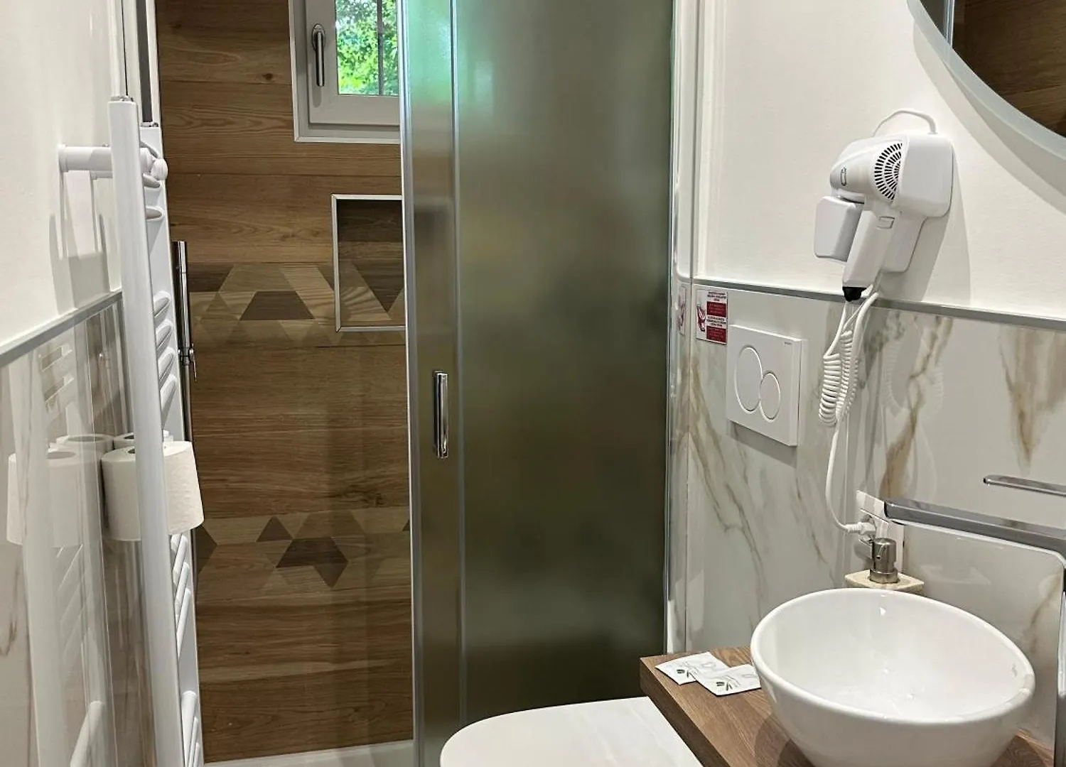 Bed & Breakfast La Maison De Milan San Siro Italy